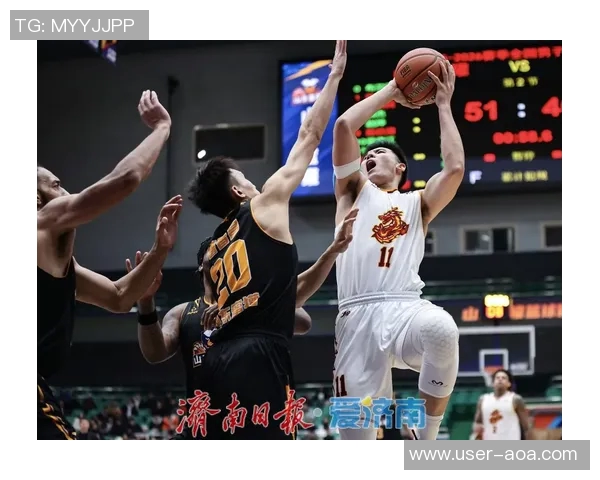 山东蜜獾在NBL常规赛第九轮中以85比93惜败于上海玄鸟展现顽强斗志