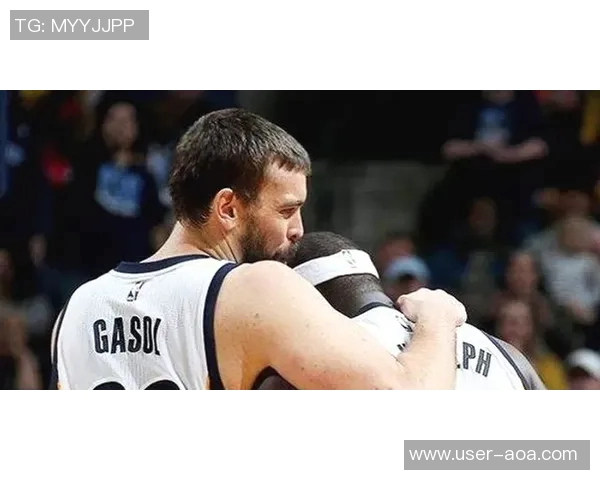 小鲍德温身高激增至213米快船队新星展现惊人潜力与成长